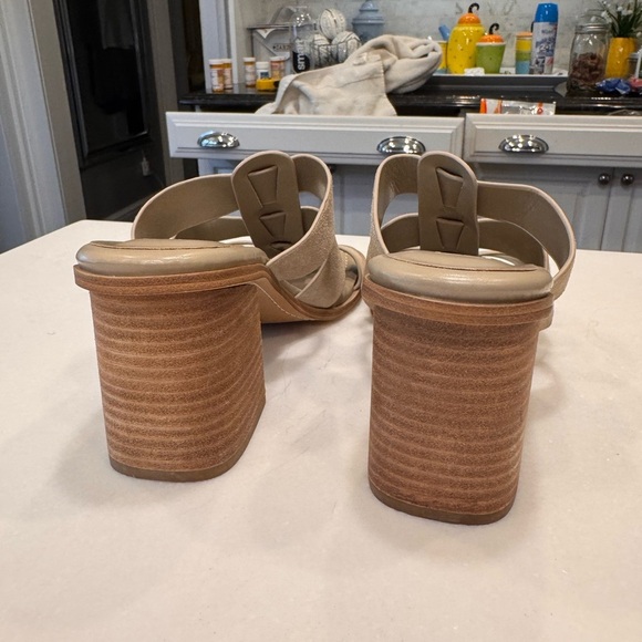 Marc Fisher LTD Louisa Leather Block Heel Slip On Sandals Gray Size 10 NEW - Picture 5 of 10